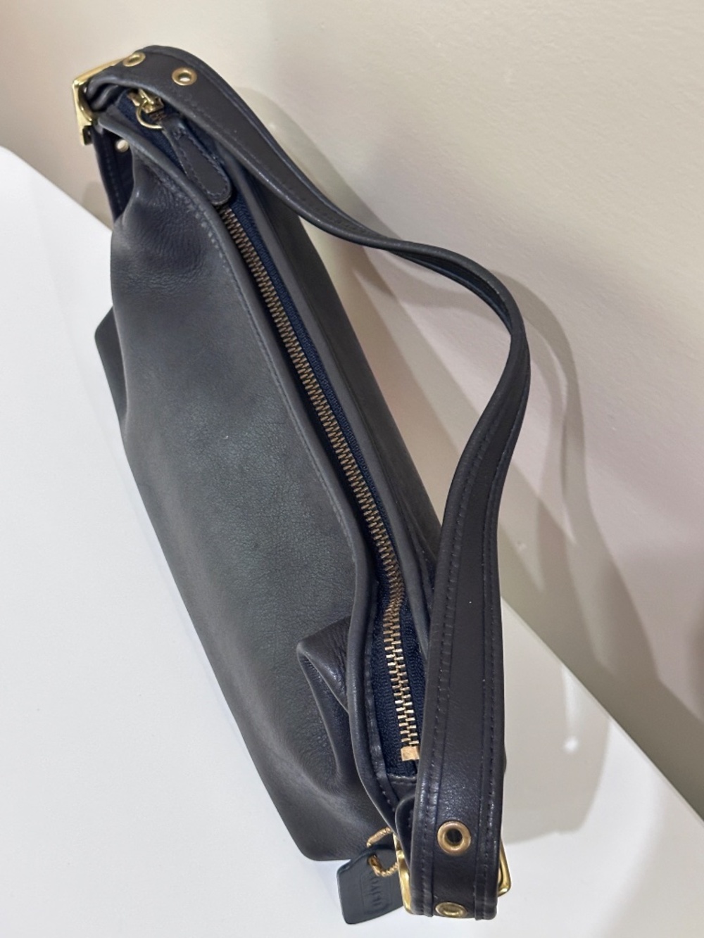 Rare Vintage Coach Legacy Black Hobo Bag Shoulder Bag with Gold Hardware 9059 - Picture 12 of 16